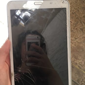 Desert Wireless - Sad to walk out with a broken tablet after a month, that's how little they cared - Mobile Phone Repair Near Me - Las Vegas, Nevada