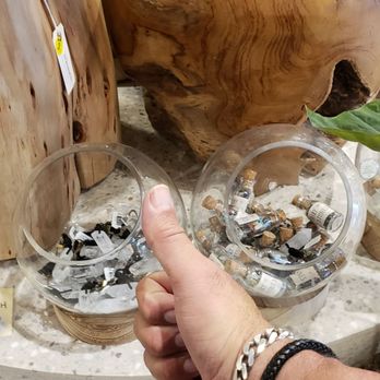 Sugarboo & Co - CRYSTAL POINT KEYCHAIN $7.00 - Home Decor Near Me - Boca Raton, Florida