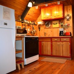 Sky Cabins - Small kitchen Whispering Waters