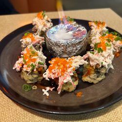 Go Sushi Japanese Restaurant - Firecracker roll