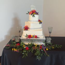 Veda's Flowers & Gifts