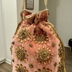 Pretty Threading - Purse