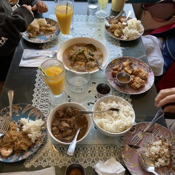CARiN de RiA - Filipino Near Me - Encinitas, California