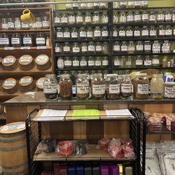 Prestogeorge Coffee & Tea - Tons of delicious tea & coffee to choose from!