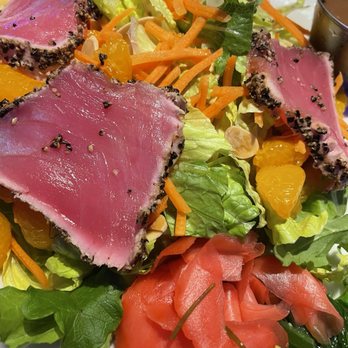 Deep Lagoon - Ahi Tuna Salad. Fresh, tasty and tender! The ginger, wasabi and seaweed really compliment the high quality Tuna. - Seafood Near Me - Naples, Florida