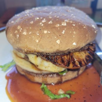 Islands Restaurant - Hawaiian burger, very - American Near Me - Riverside, California
