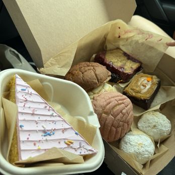 Comadre Panaderia - Bakeries Near Me - Austin, Texas