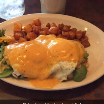 Bumbleberry Flats - Crab Benedict and southern sushi. Sooooooo good! - American Near Me - Laughlin, Nevada