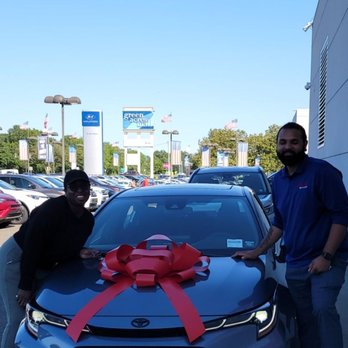 Advantage Toyota of Valley Stream - Car Dealers Near Me - Valley Stream, New York Advantage Toyota of Valley Stream - Car Dealers Near Me - Valley Stream, New York