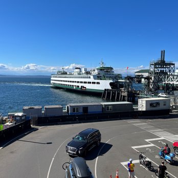 Bremerton Ferry Terminal - Public Transportation Near Me - Bremerton, Washington