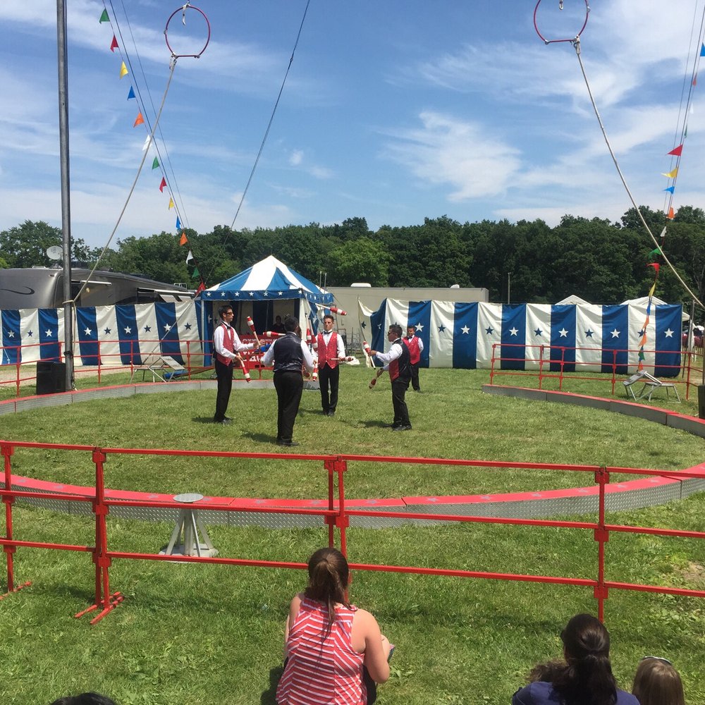 Oakland County Fair - Jugglers!! - Festivals Near Me - Davisburg, Michigan Oakland County Fair - Jugglers!! - Festivals Near Me - Davisburg, Michigan