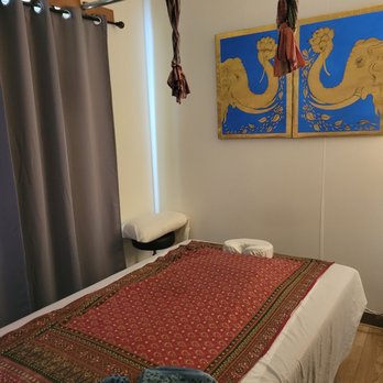 Thai Herb Massage - I feel so rejuvenated after my session with Risa. - Massage Therapy Near Me - San Diego, California Thai Herb Massage - I feel so rejuvenated after my session with Risa. - Massage Therapy Near Me - San Diego, California