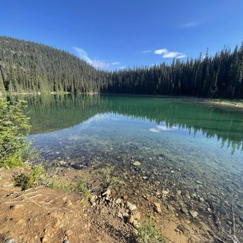 Yoho National Park - Yoho lake - Hiking Near Me - Field, British Columbia
