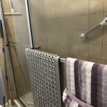 P&R Cleaning Services - Towels and paper towels folded remind me of when I went on the cruise ship. - Home Cleaning Near Me