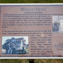 City of Gig Harbor - Historic plaques all around the main strip
