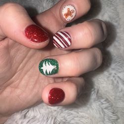 Aivy Nails And Spa