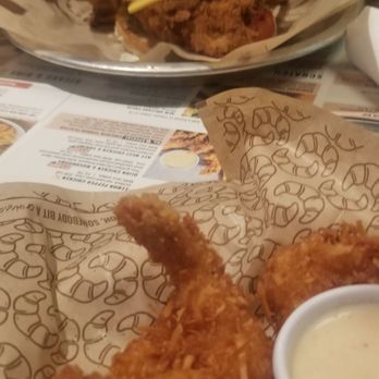 Cheddar's Scratch Kitchen - American Near Me - Miami, Florida Cheddar's Scratch Kitchen - American Near Me - Miami, Florida