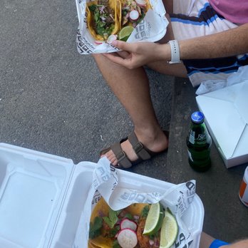 La Bodega Taqueria - Tacos Near Me - Pittsburgh, Pennsylvania La Bodega Taqueria - Tacos Near Me - Pittsburgh, Pennsylvania