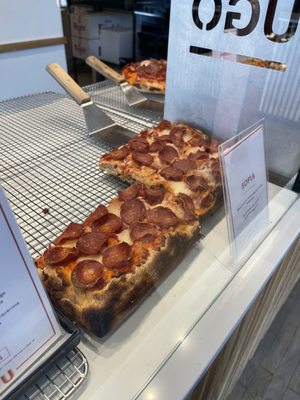 Ugo Pizzeria by null