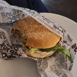 Odd Burger - Preposterous burger