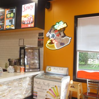Halal Munchies - Middle Eastern Near Me - Berlin, Connecticut