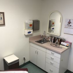 Holness Ronald C MD - Clean exam rooms.