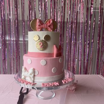 Meesht - Minnie Mouse cake - Custom Cakes Near Me