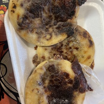 California Grill Restaurant - Pupusas - Mexican Near Me - Los Angeles, California