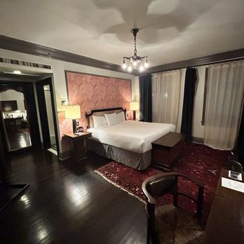 Mandarin Oriental - Bedroom - Hotels Near Me - New York, New York