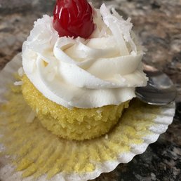 Pina Colada cupcake Pina Colada cupcake