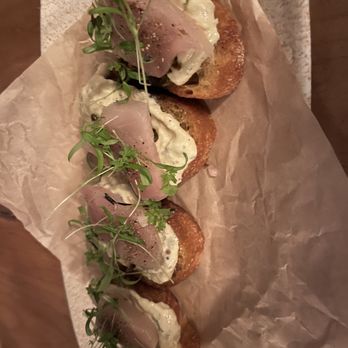 Bar Corso - Tuna crostino - Wine Bars Near Me - Vancouver, British Columbia