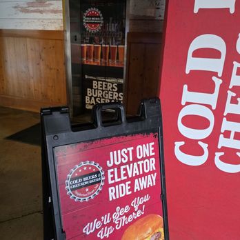 Cold Beers & Cheeseburgers - Signage - Burgers Near Me - Phoenix, Arizona
