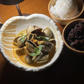 SAAM - Gaeng Kua Clams - Thai Near Me - San Francisco, California SAAM - Gaeng Kua Clams - Thai Near Me - San Francisco, California