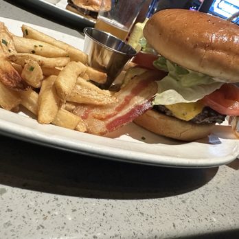The Arrogant Butcher - Kobe Burger* - American Near Me - Phoenix, Arizona