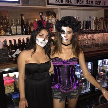 Tower 12 - Bars Near Me - Hermosa Beach, California