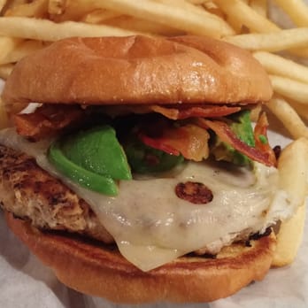 Ruby Tuesday - Avocado Turkey burger - Burgers Near Me - Clermont, Florida Ruby Tuesday - Avocado Turkey burger - Burgers Near Me - Clermont, Florida