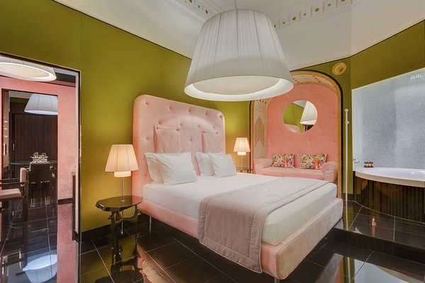 Grand Hotel Palace Rome by null