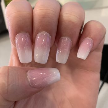 Tiara's Nail - Gel ombré nails, acrylic stuck to the skin - Nail Salons Near Me - Phoenix, Arizona