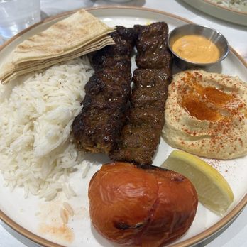 Luua Caffe - Breakfast & Brunch Near Me - Inglewood, California