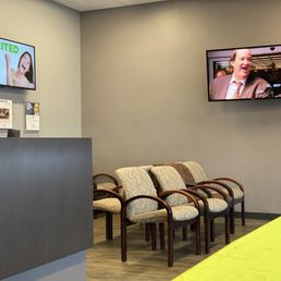 Waiting room Waiting room