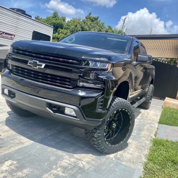 Champion 4x4 - Auto Customization Near Me - Miami, Florida