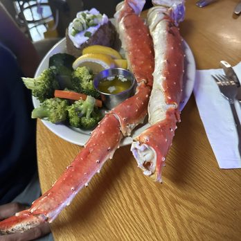 J King Neptunes - Order of 2 kind crab legs - Dive Bars Near Me - Sunset Beach, California