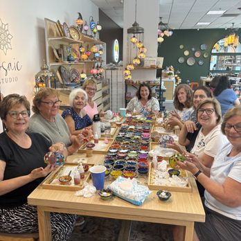 Mosaic Art Studio - Art Classes Near Me - Kirkland, Washington Mosaic Art Studio - Art Classes Near Me - Kirkland, Washington
