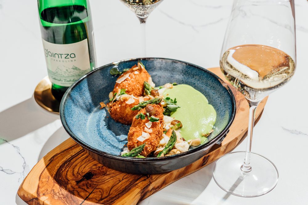 Little’s Oyster Bar