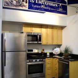 M&M Appliance Sales - Electrolux Display.
