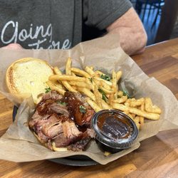 Gettin Basted - Pulled pork sandwich