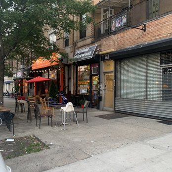 Pupusas Ridgewood - Shaded Outdoor seating - Salvadoran Near Me - Ridgewood, New York