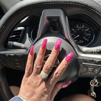 Glow Nails Beauty Bar + Lounge - Beautiful nails. - Nail Salons Near Me - Austin, Texas Glow Nails Beauty Bar + Lounge - Beautiful nails. - Nail Salons Near Me - Austin, Texas