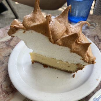 Blue Heaven - Key Lime Pie - Breakfast & Brunch Near Me - Key West, Florida