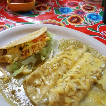 Medina's Mexican Restaurant - a plate of food - Mexican Near Me - Lampasas, Texas Medina's Mexican Restaurant - a plate of food - Mexican Near Me - Lampasas, Texas